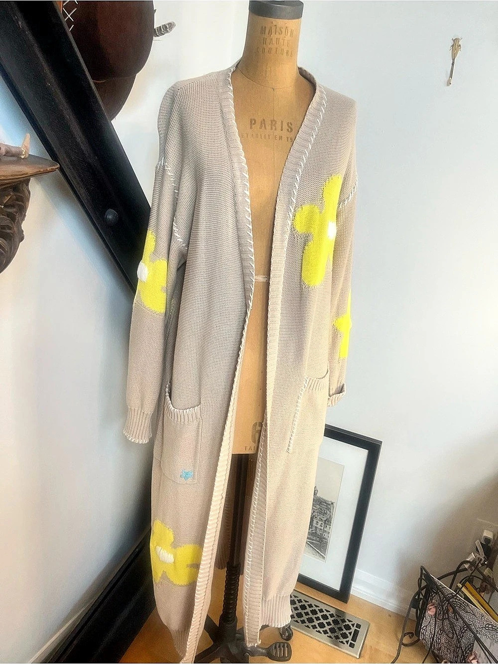 John + Jenn Long Open-Front Cardigan in Beige & Yellow